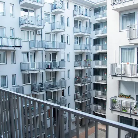 Keleti Апарт-отель 3*