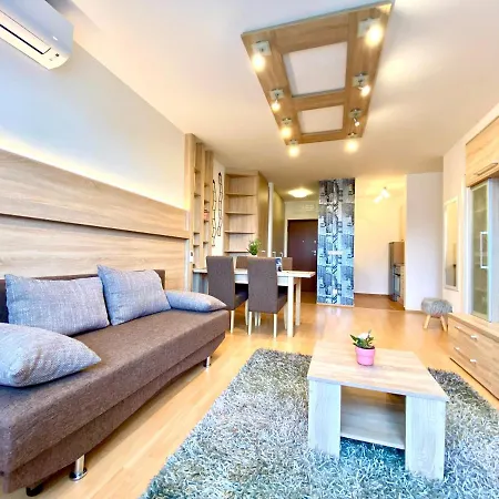 Keleti Appart hôtel 3*