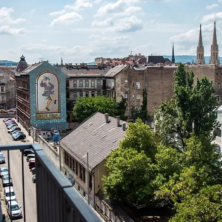 Keleti Appart hôtel 3*