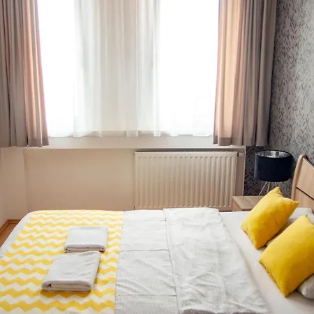 Keleti Appart hôtel 3*